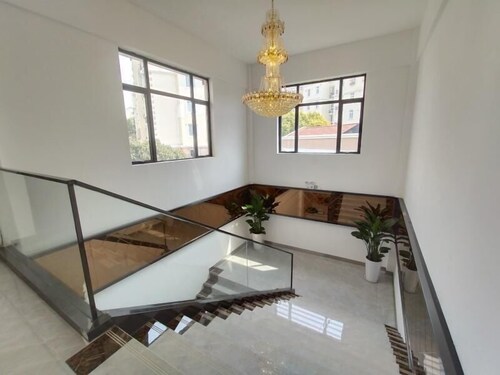 Shell Shanghai Jiading District Yumin Road Shanghai University Hotel