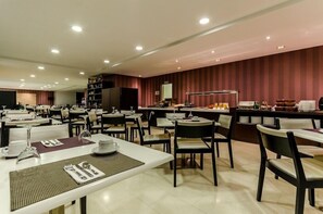用餐