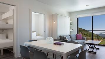 1 bedroom, in-room safe, individually furnished, desk