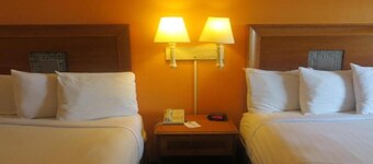 Americas Best Value Inn Austin University