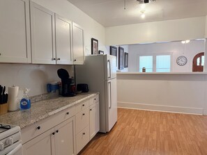 Microonde, forno, piano cottura