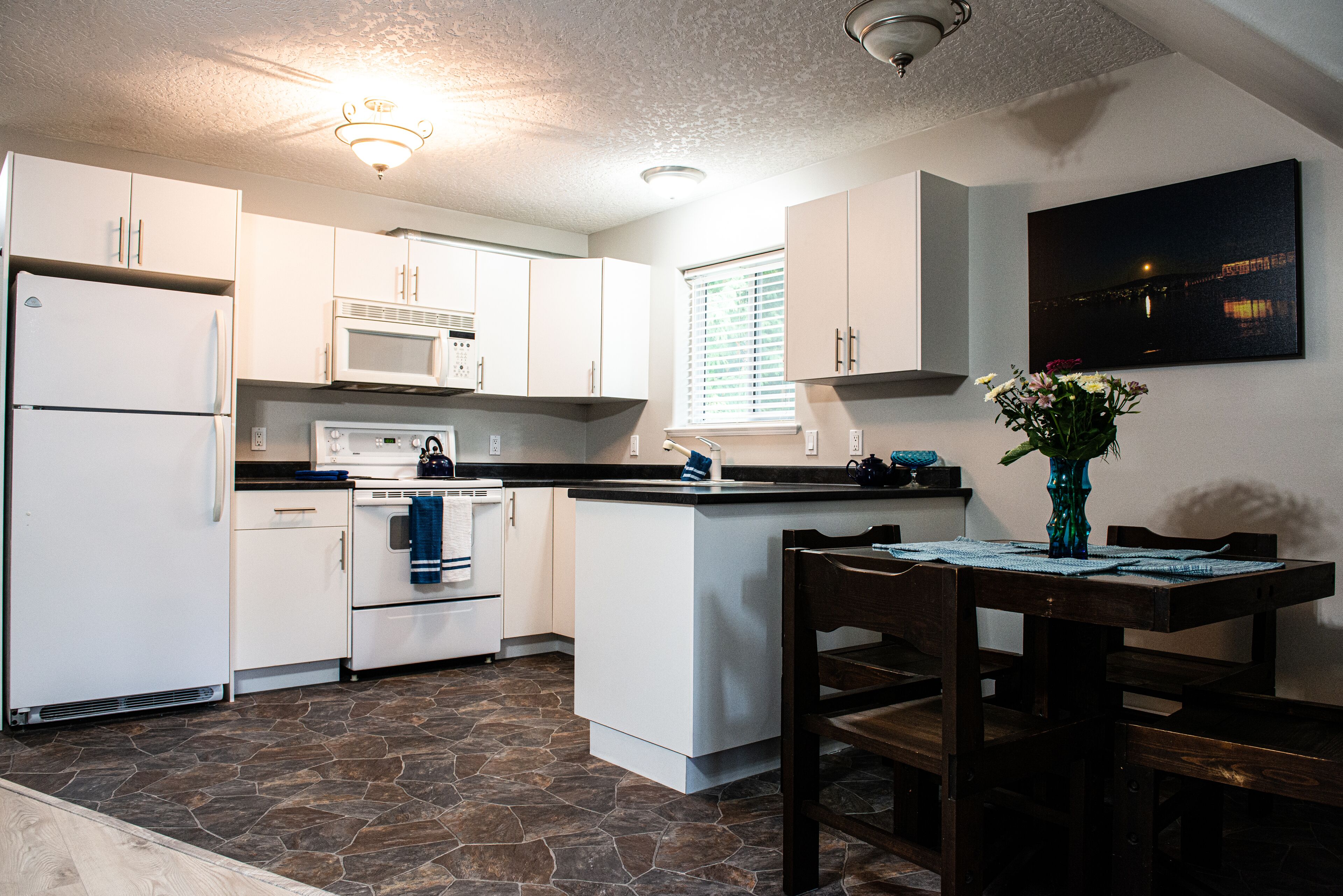 Cozy Mill Bay Getaway