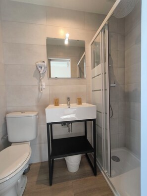 Bathroom - D Ostende (Nice)