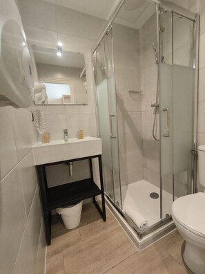 Bathroom - D Ostende (Nice)