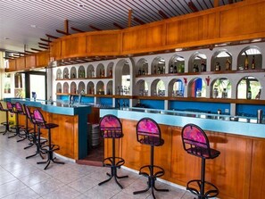 Bar (in der Unterkunft)