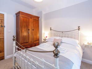 1 chambre, Wi-Fi gratuit, draps fournis