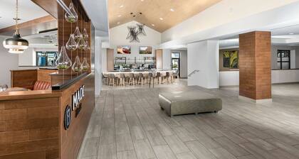 Doubletree by Hilton Phoenix Chandler