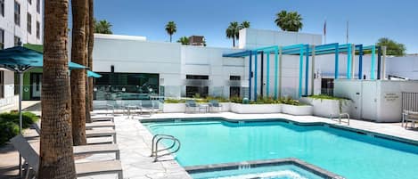 Alberca al aire libre