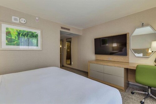 Doubletree By Hilton Phoenix Chandler