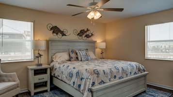 House, Multiple Beds (Sandbar - 105 Raphael Semmes) | 3 bedrooms