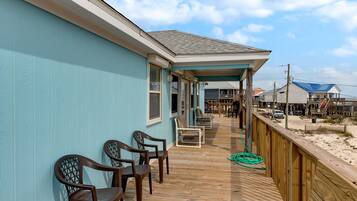 House, Multiple Beds (Sandbar - 105 Raphael Semmes) | Balcony