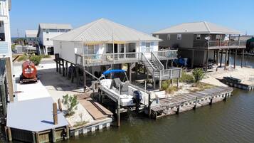 Rumah, Beberapa Tempat Tidur (Water's Edge - 2227 Mallard) | Marina