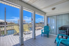 House, Multiple Beds (Water's Edge - 2227 Mallard) | Balcony - Water's Edge - 2227 Mallard (Dauphin Island)