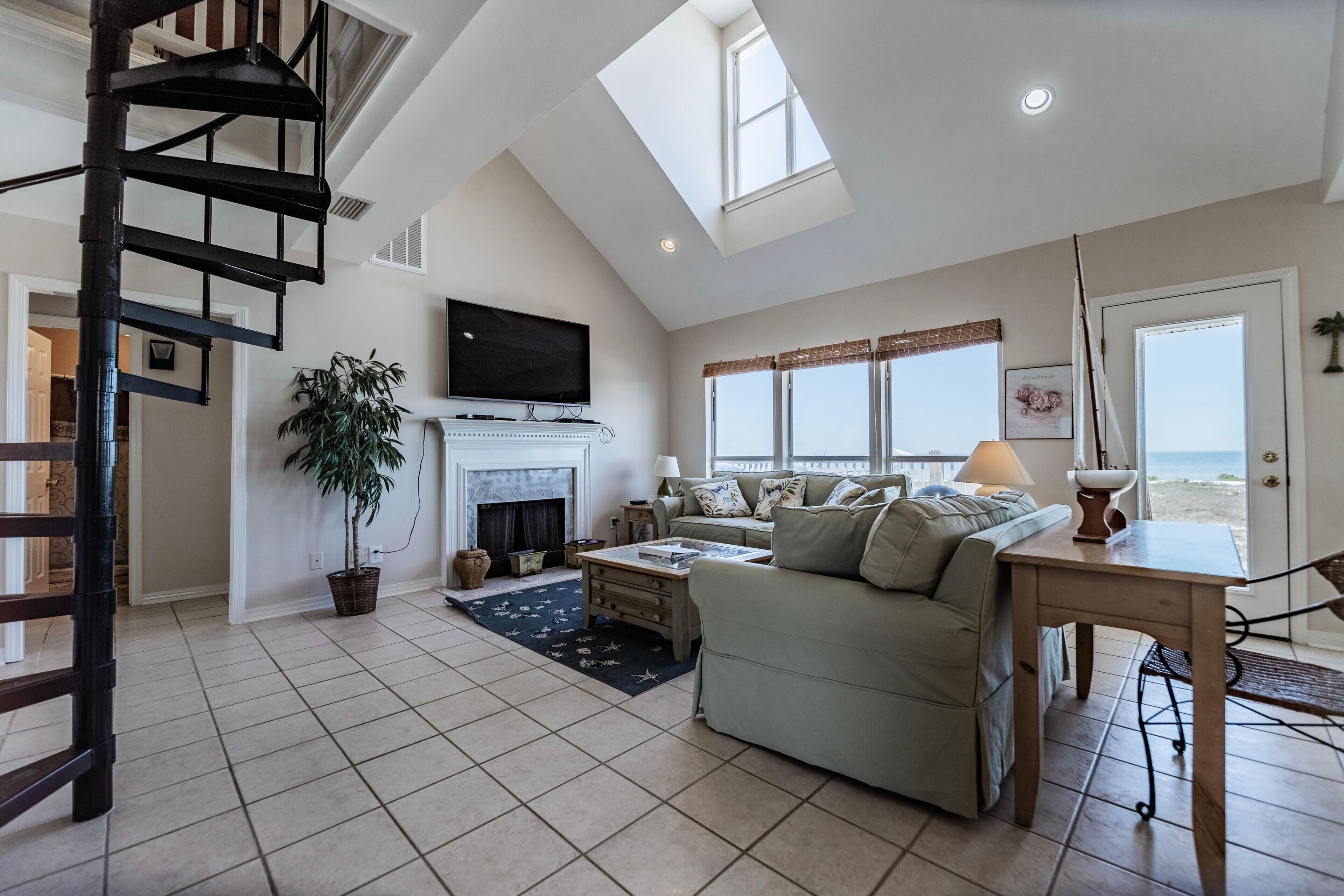 House, Multiple Beds (Tropical Paradise - 2354 Islan) | Living room