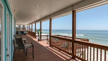 House, Multiple Beds (Dauphin Charm - 2237 Bienville) | Balcony