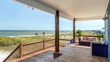 House, Multiple Beds (The Blue Crab - 2432 Bienville) | Balcony