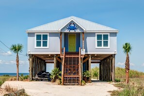 House, Multiple Beds (The Blue Crab - 2432 Bienville) | Exterior - The Blue Crab - 2432 Bienville (Dauphin Island)
