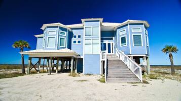 House, Multiple Beds (Tidal Wave - 2636 Bienville) | Exterior