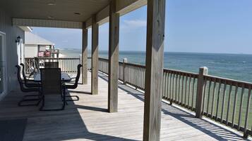 House, Multiple Beds (Southern Breeze - 103 Vaca Ct) | Balcony