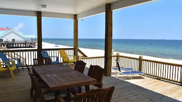 House, Multiple Beds (Pelicans Perch - 2621 Bienvill) | Balcony