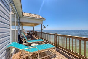 Huis, meerdere bedden (Beach Music - 100-A Shell Ct) | Balkon