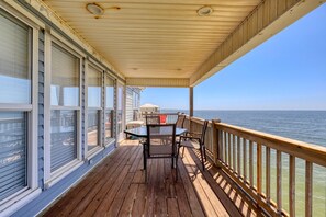 House, Multiple Beds (Beach Music - 100-A Shell Ct) | Balcony