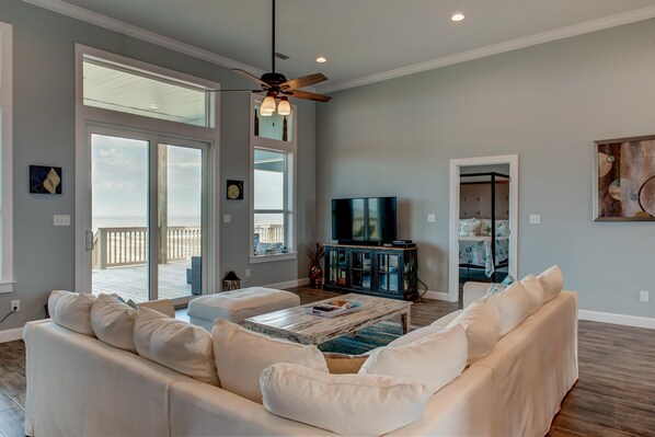 House, Multiple Beds (Serenity Now - 2442 Bienville) | Living room - Serenity Now - 2442 Bienville (Dauphin Island)