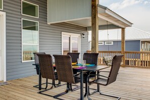 House, Multiple Beds (Serenity Now - 2442 Bienville) | Balcony