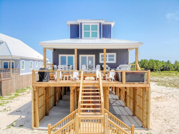House, Multiple Beds (Endless Possibilities-1809 Bie) | Exterior