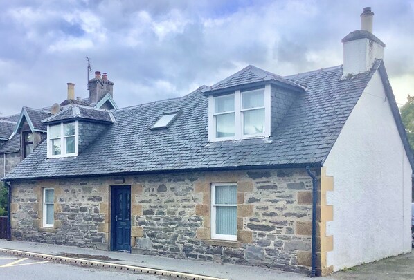 Cottage | Exterior - Comfy 3-bedroom Cottage in Newtonmore, Cairngorms (Newtonmore)