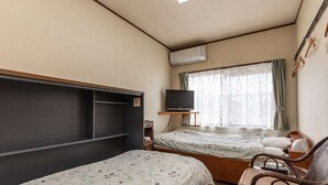 Unclassified image, 3 of 6, button - Business Ryokan Hazama (Higashiomi)