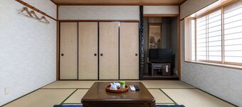 Business Ryokan Hazama