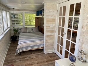 3 bedrooms, iron/ironing board, WiFi