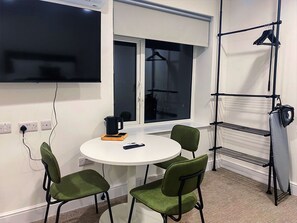 Studio, 1 King Bed with Sofa bed, Sea View | Room amenity - Hilltop Haven (Torquay)