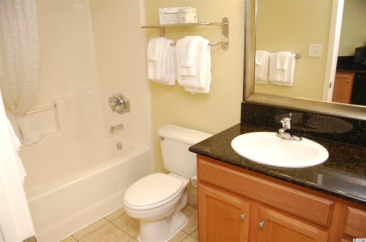 Luxury Ocean View Studio, 18th Floor at Bayview Resort, Myrtle Beach