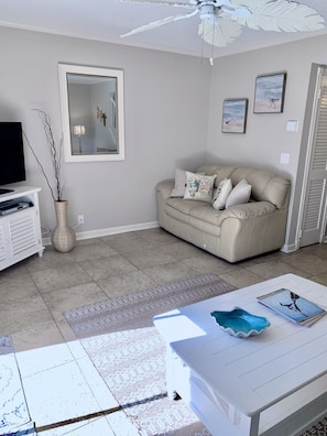 TV, DVD player, table tennis