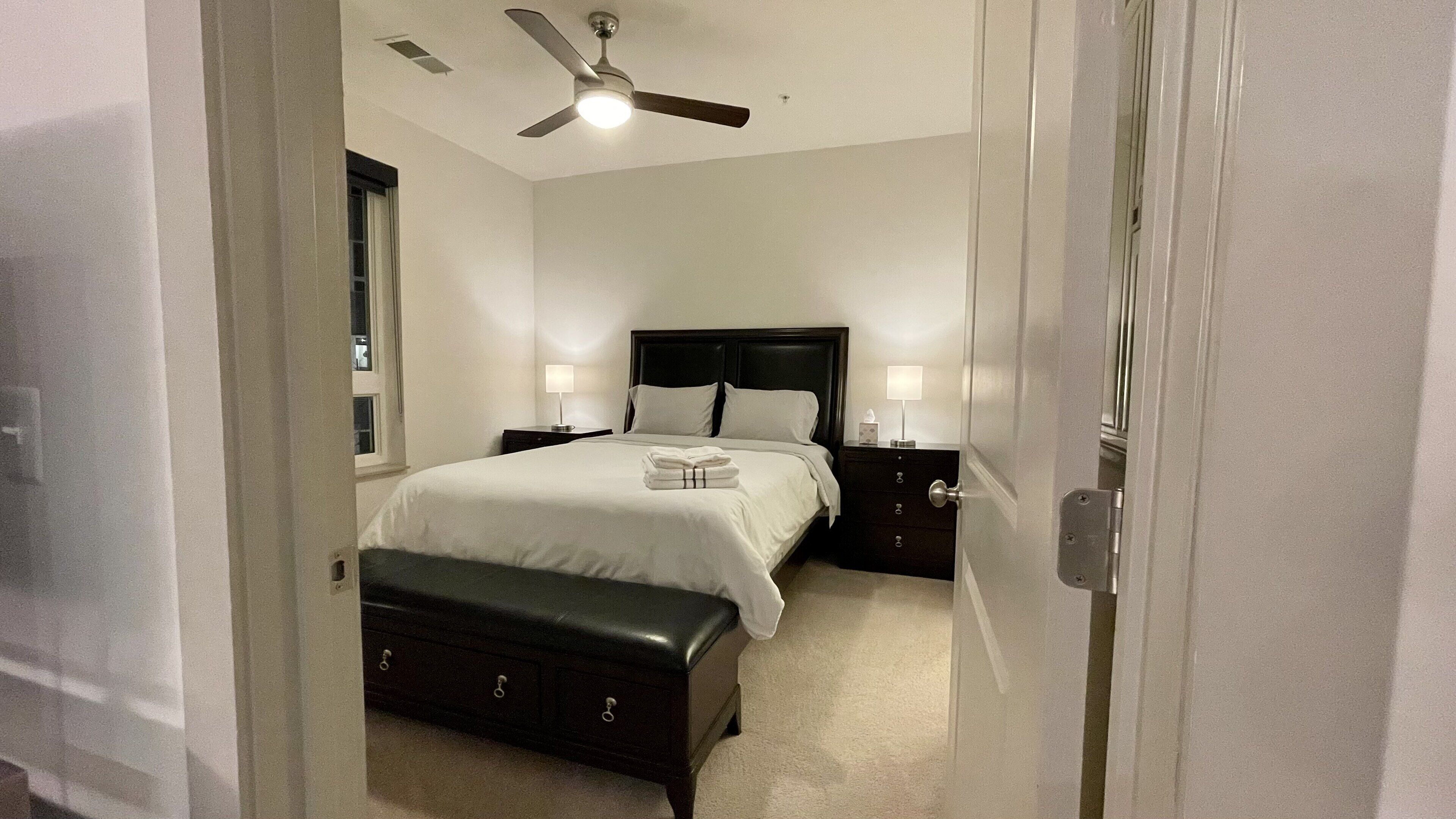 Luxury Apt in Tysons - Mins From Metro - Free Parking