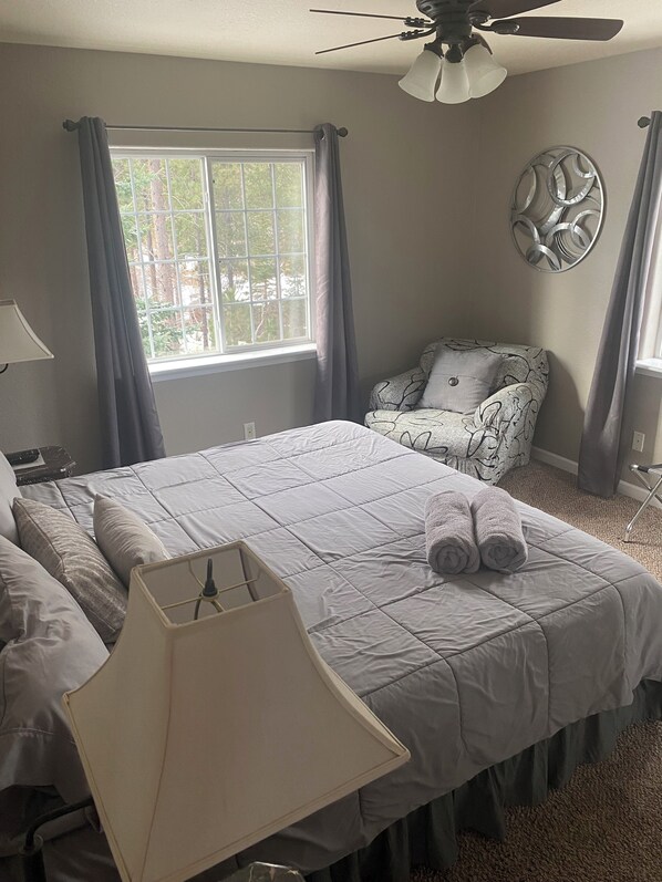 7 bedrooms, iron/ironing board, travel cot, free WiFi