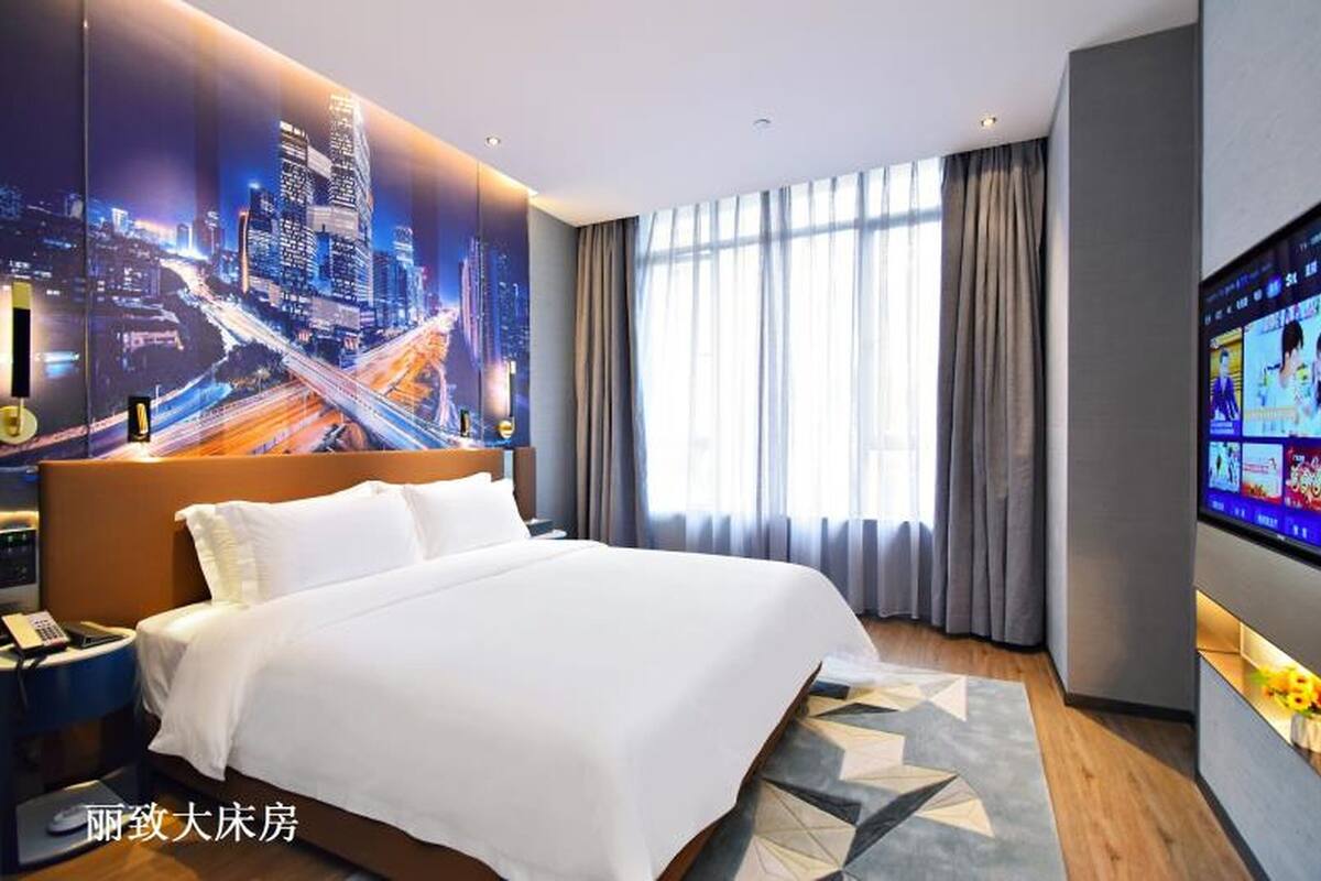 City Fancy King Room