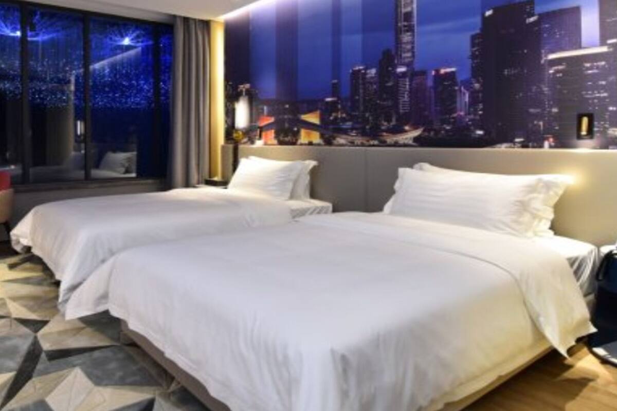 In-room safe, desk, blackout curtains, free WiFi
