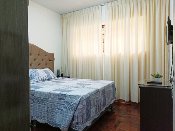 1 bedroom, iron/ironing board, WiFi, bed sheets