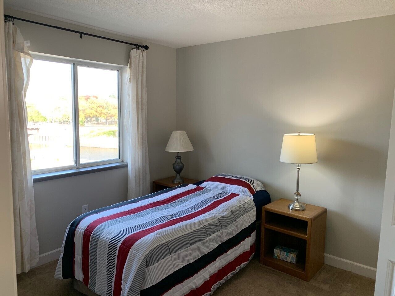 Location! Location! Location- under 2-minute walk to the Mayo Civic Center