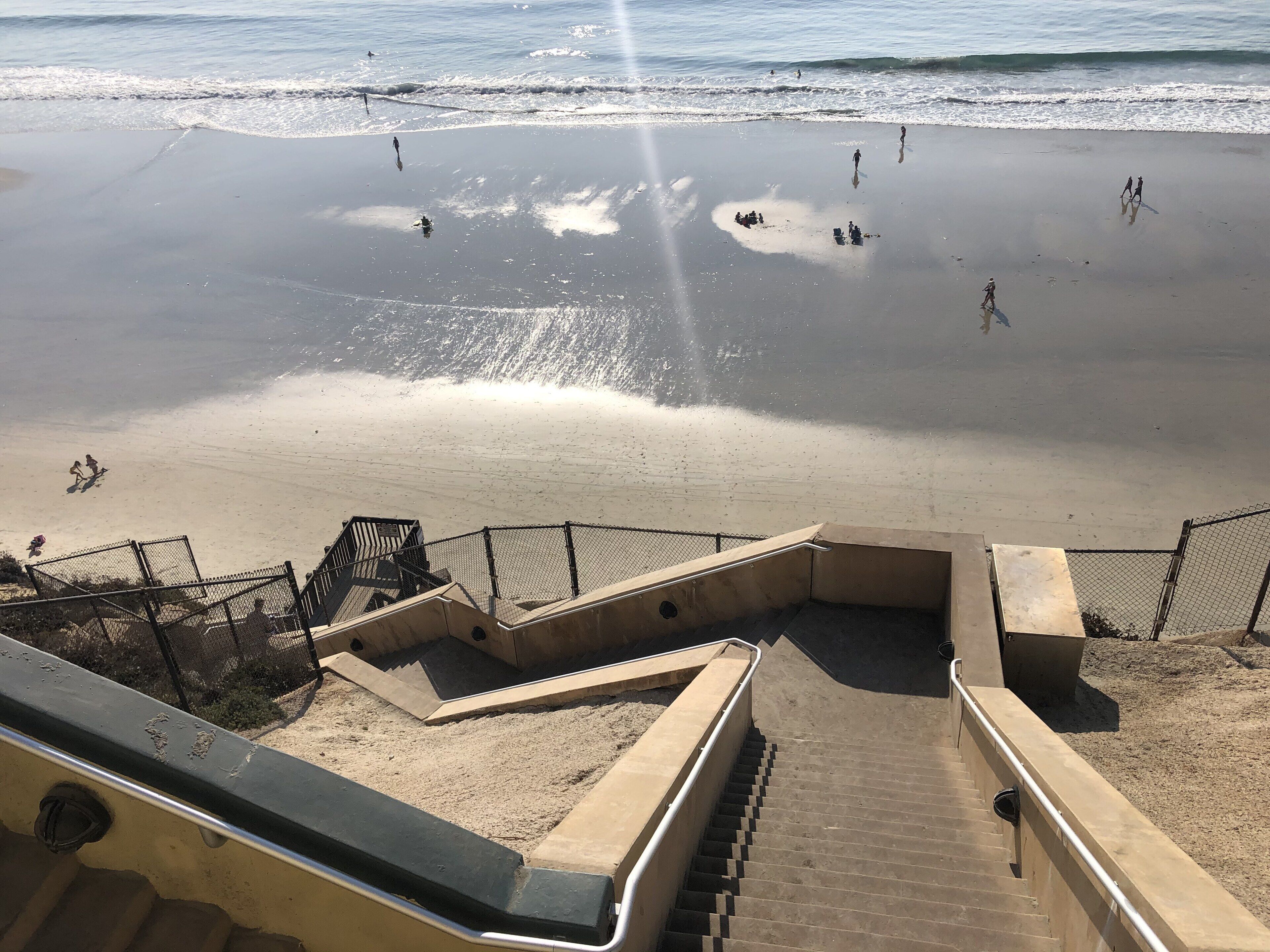 In Strandnähe, Liegestühle, Strandtücher