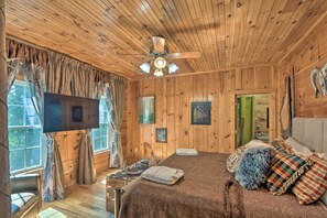 4 habitaciones, tabla de planchar con plancha, internet y ropa de cama 