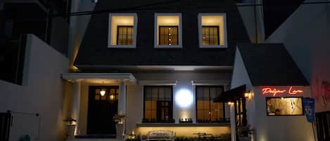 Front of property - evening/night