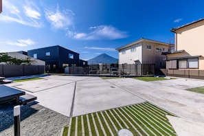 Villa, 3 Bedrooms, Non Smoking | Mountain view
