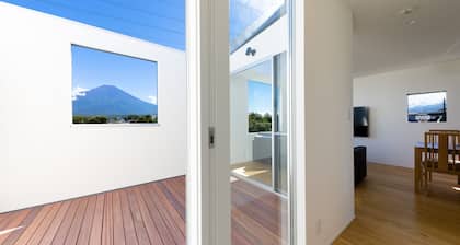 Frame View Mt.Fuji Villa East