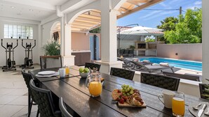 Unclassified image, 3 of 47, button - Villa Tina - luxurious accomodation with heated pool, a Jacuzzi, 6 bedrooms (Dugi Rat)