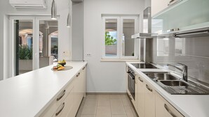 Unclassified image, 4 of 47, button - Villa Tina - luxurious accomodation with heated pool, a Jacuzzi, 6 bedrooms (Dugi Rat)