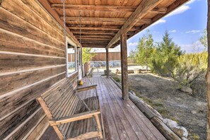 Terrace/patio - Hundred-Year-Old Shell Valley Settlers Cabin! (Shell)
